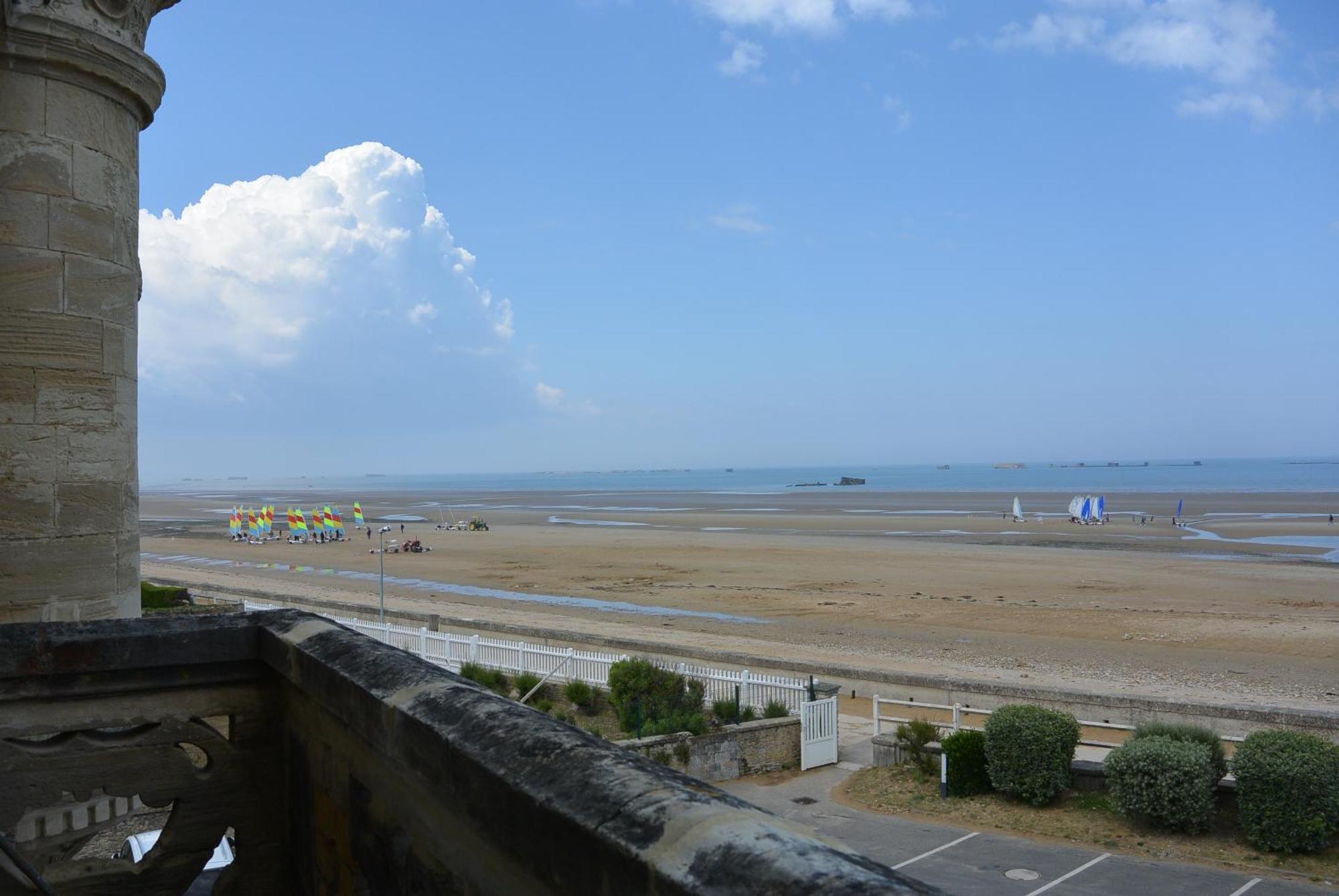 Les Tourelles Village De Vacances Анель Экстерьер фото